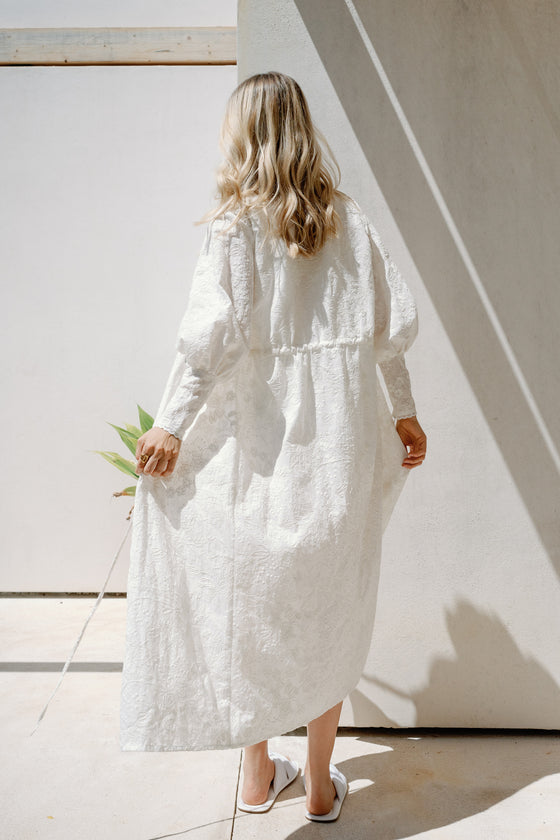 Daphne Embroidered Bridal Robe - Ivory